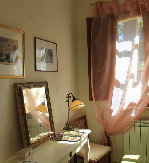 חדר דלוקס, Donna Etrusca