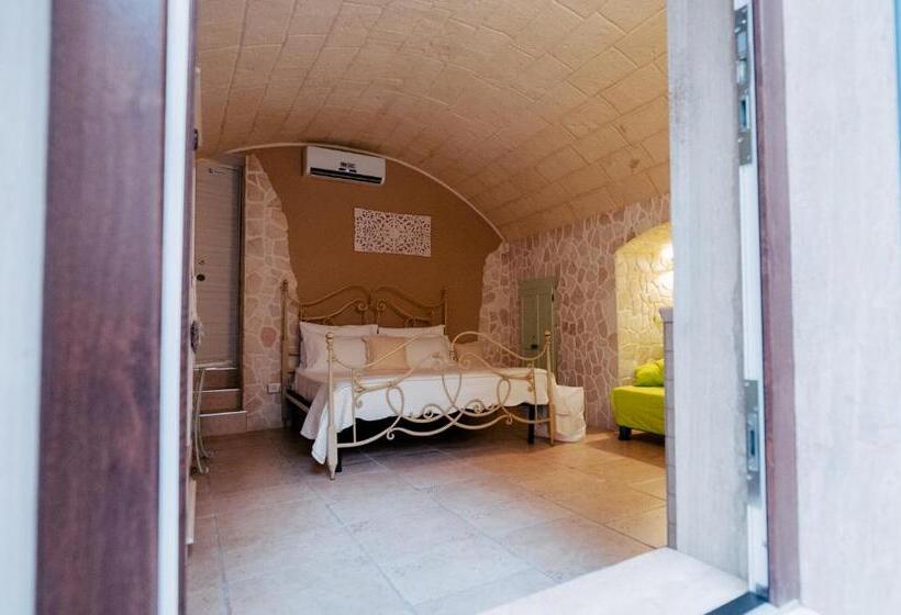 غرفة قياسية, Magnolia