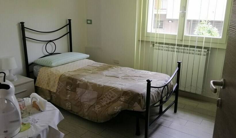 اتاق استاندارد یک نفره, Casa Aurora B&b