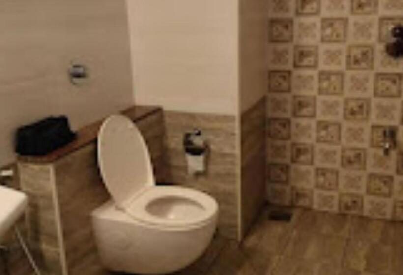 اتاق استاندارد, Akshaya Palace Inn