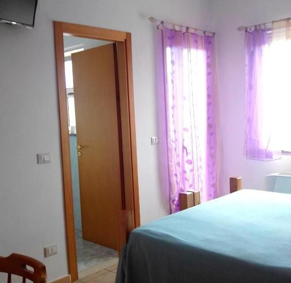 스탠다드 룸, Celestina