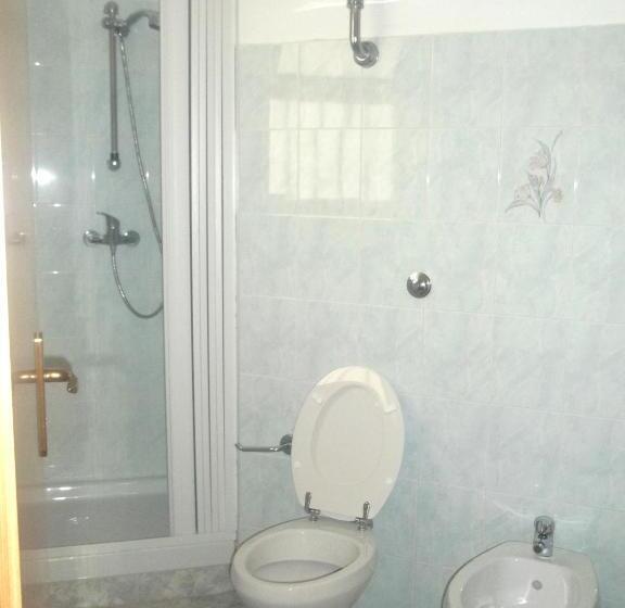 Трехместный Номер Базовый, Celestina