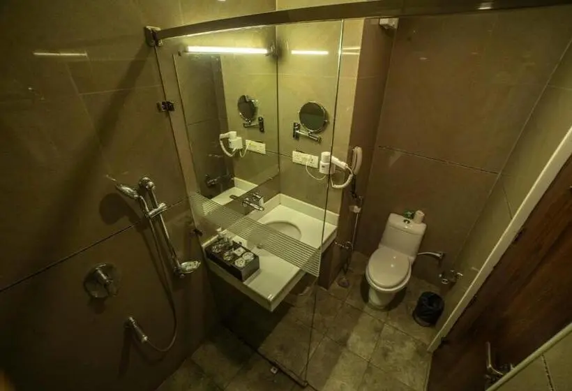 Deluxe Zimmer, Jsr Continental