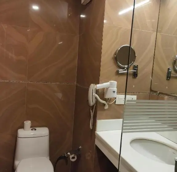 Deluxe Zimmer, Jsr Continental