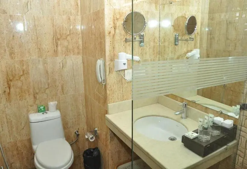 Standardzimmer, Jsr Continental