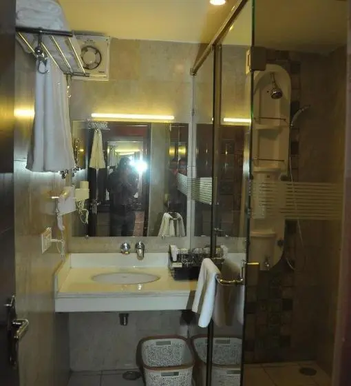 2 Schlafzimmer Suite, Jsr Continental