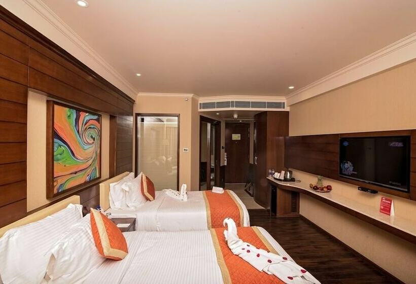 クラブルーム, Shakun Hotels And Resorts