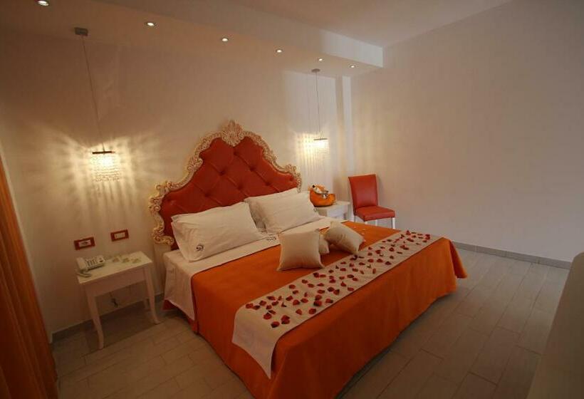 Люкс Повышенной Комфортности, Ludwig Boutique Hotel & Spa