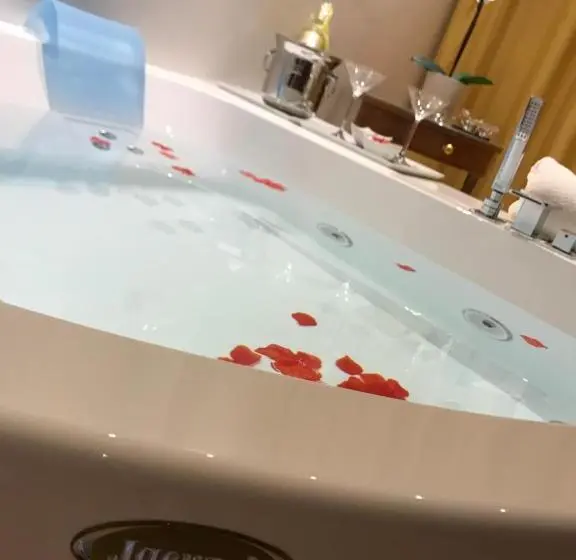 バルコニー付きジュニアスイート, Ludwig Boutique Hotel & Spa