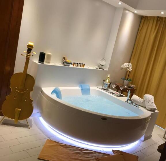 주니어 스위트 발코니, Ludwig Boutique Hotel & Spa