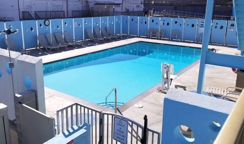 غرفة قياسية, Ocean 7