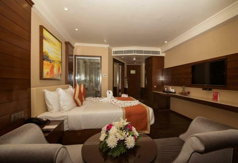 デラックスルーム, Shakun Hotels And Resorts