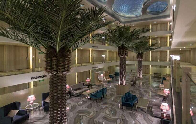 クラブルーム, Shakun Hotels And Resorts