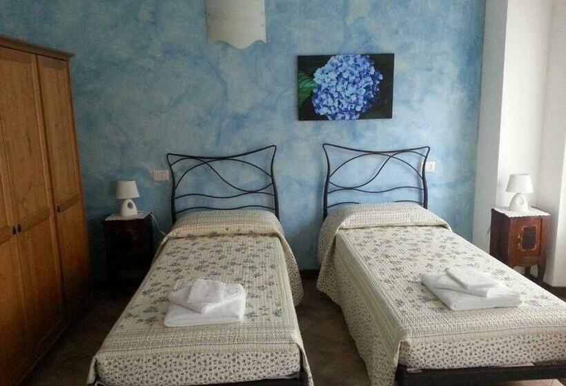 اتاق خانوادگی, B&b Il Feriolo