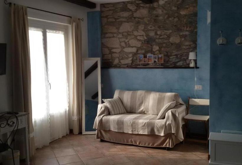 اتاق خانوادگی, B&b Il Feriolo