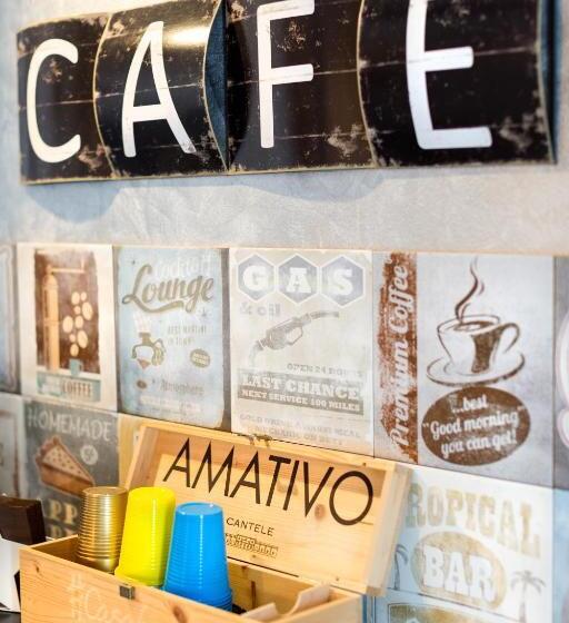 סטודיו דלוקס, Casabera