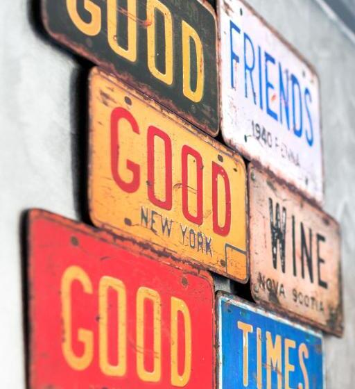 סטודיו דלוקס, Casabera