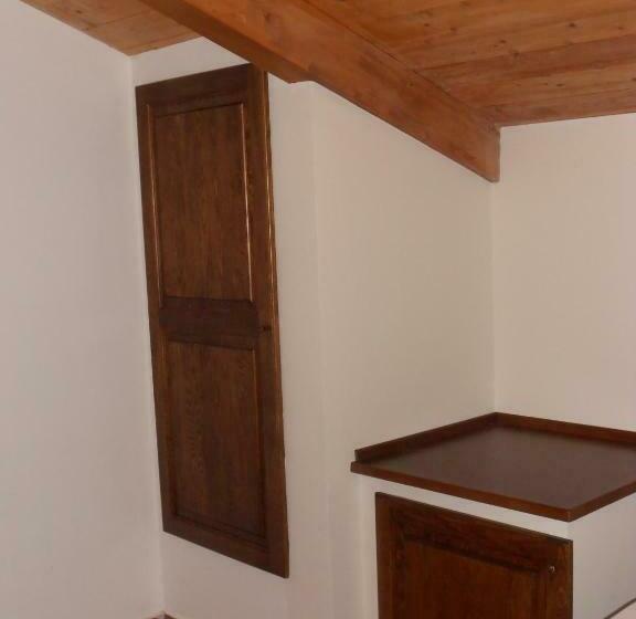 غرفة ديلوكس, Feudo Di Plutino