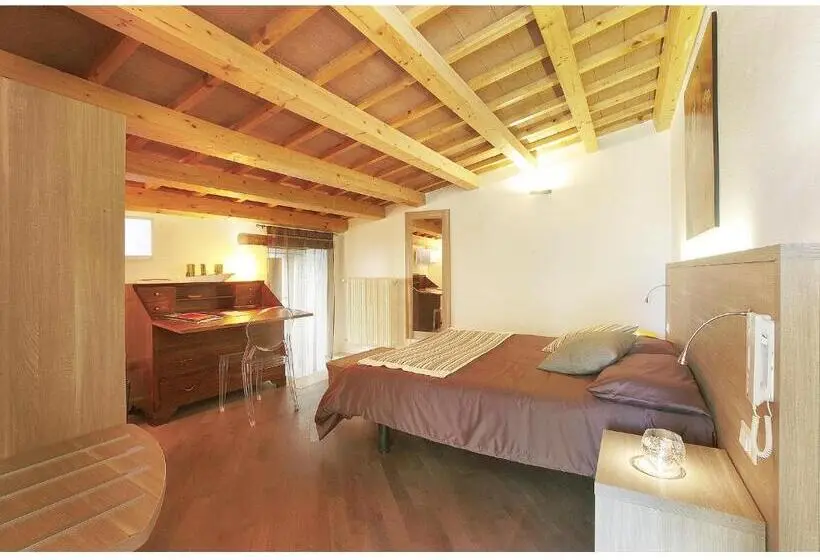 Superior Room with Terrace, Residenze Portacastello
