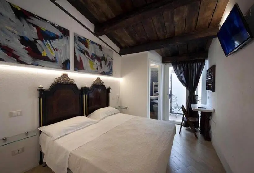 اتاق سوپریور خانوادگی, Residenze Portacastello