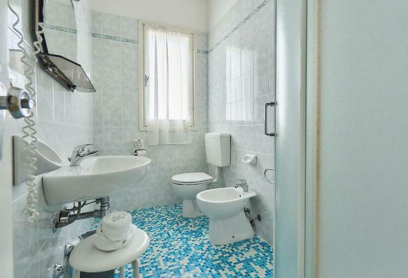 اتاق استاندارد با بالکن, Bruna B&b