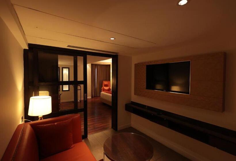 스위트, Cenneys Gateway