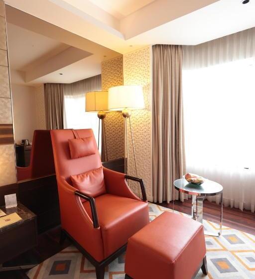 스위트, Cenneys Gateway