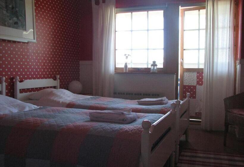 غرفة قياسية مطلّة علي البحيرة, Edsleskogs Wärdshus