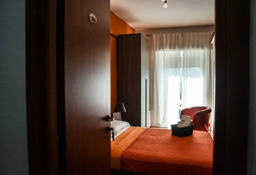 اتاق استاندارد, Kennedy