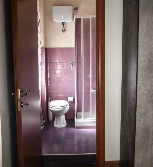 اتاق استاندارد, Kennedy