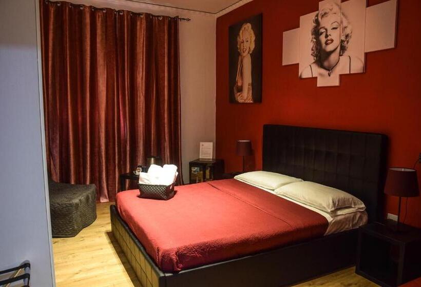 اتاق استاندارد, Kennedy