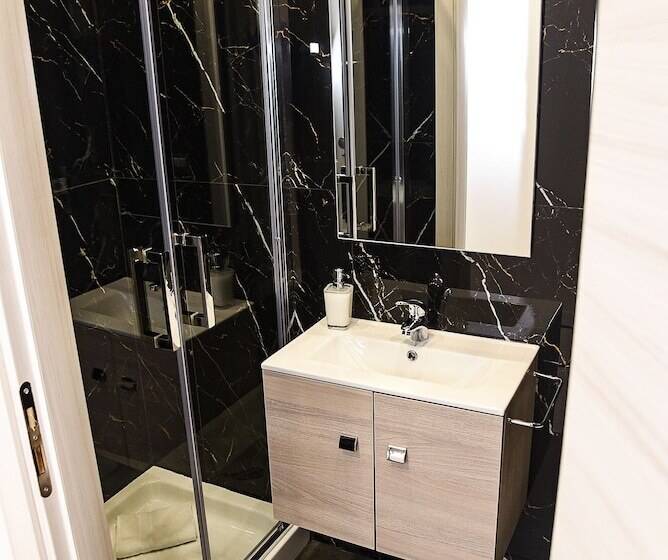 اتاق استاندارد, Kennedy