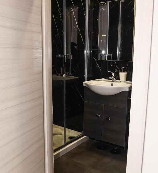 اتاق استاندارد, Kennedy