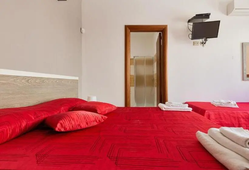 スタンダードトリプルルーム, Lido Marini Rooms
