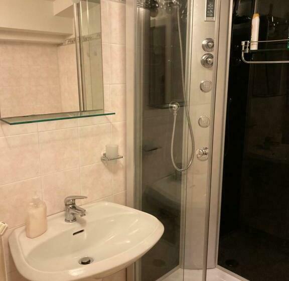 חדר סטנדרט, Tencarola B & B