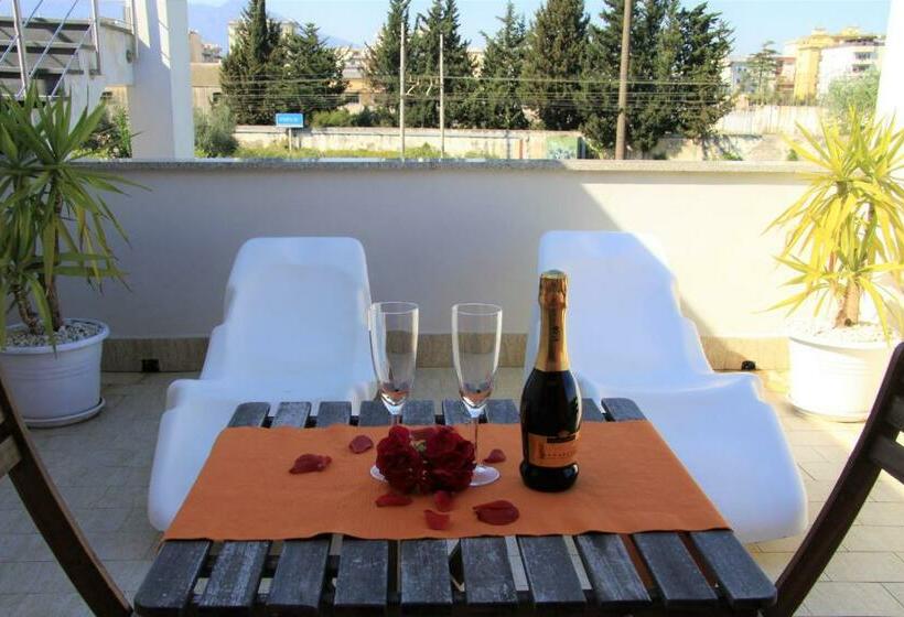 Номер Стандарт с Террасой, Zefiro B&b