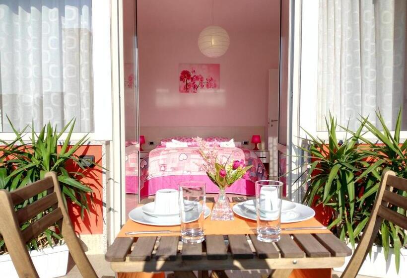 Семейный Номер, Zefiro B&b