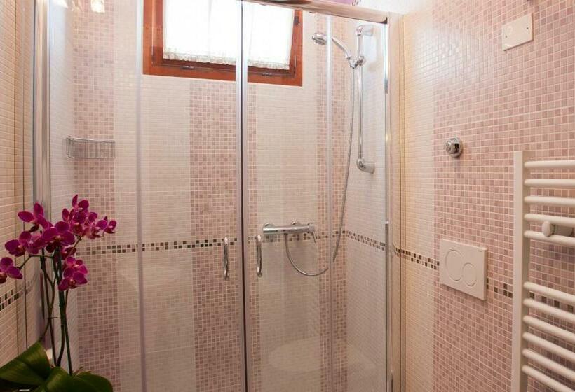 חדר סטנדרט לשלושה, Active Life Exclusive B&b