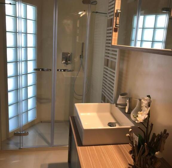 غرفة عائلية, B&b Borgo Marina