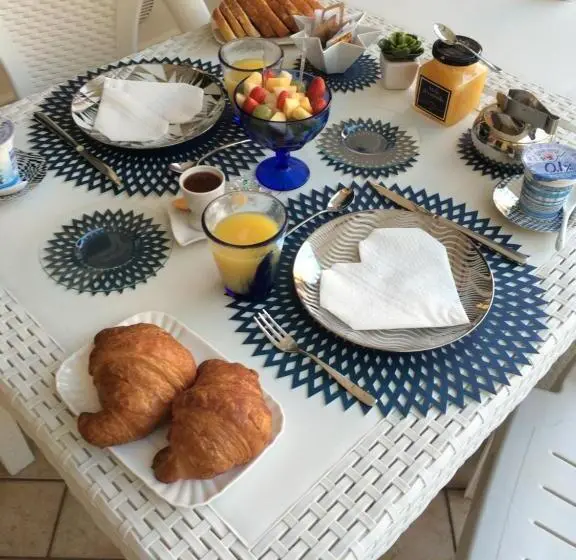 Perhehuone, B&b Borgo Marina
