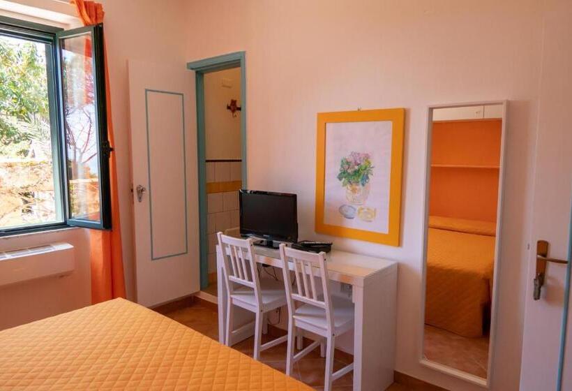 חדר סטנדרט, B&b Giglio Di Mare