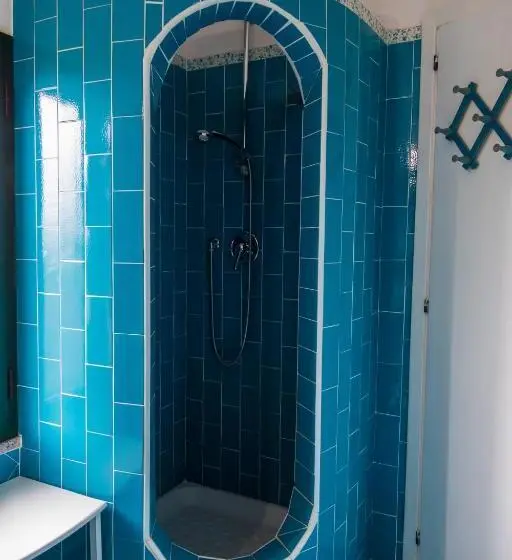 キングサイズベッドのスタンダードルーム, B&b Giglio Di Mare