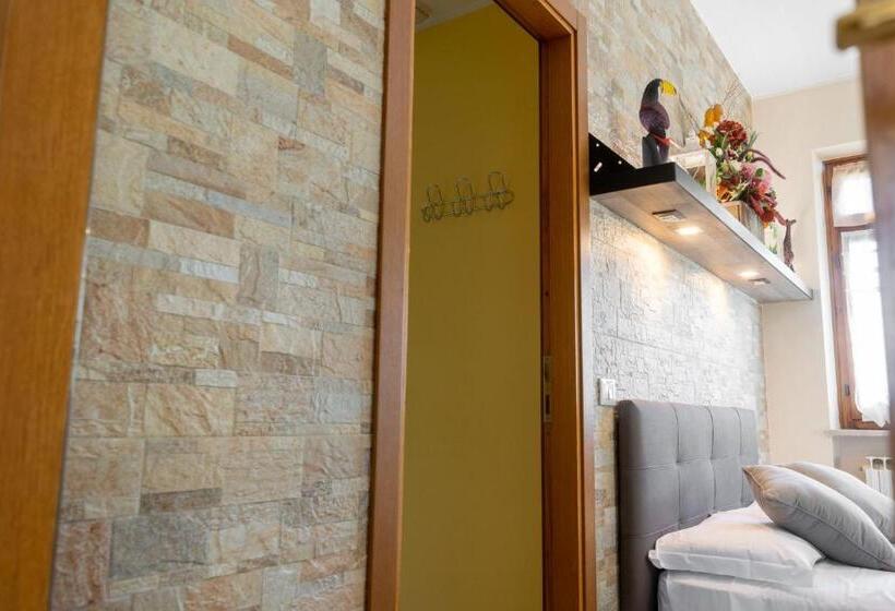 חדר סטנדרט לשלושה, B&b Il Tramonto