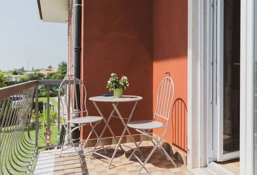 ロイヤルルーム, B&b Il Tramonto