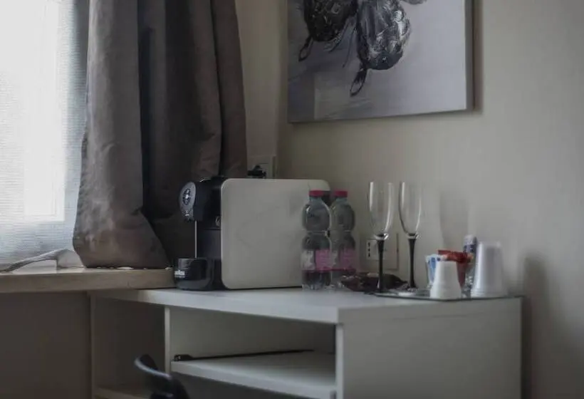 ロイヤルルーム, B&b Il Tramonto