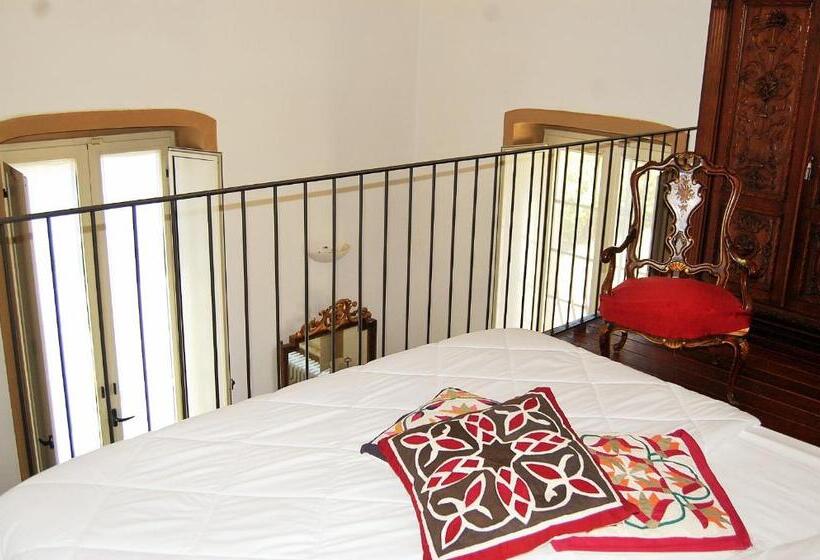سوییت, B&b Villa I 2 Leoni