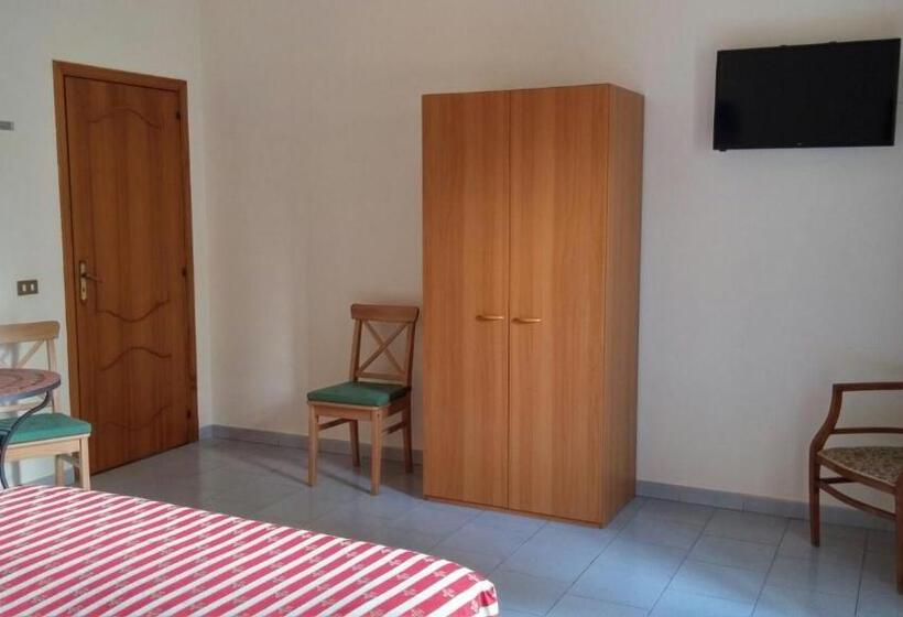 اتاق استاندارد, B&b Villa Refe