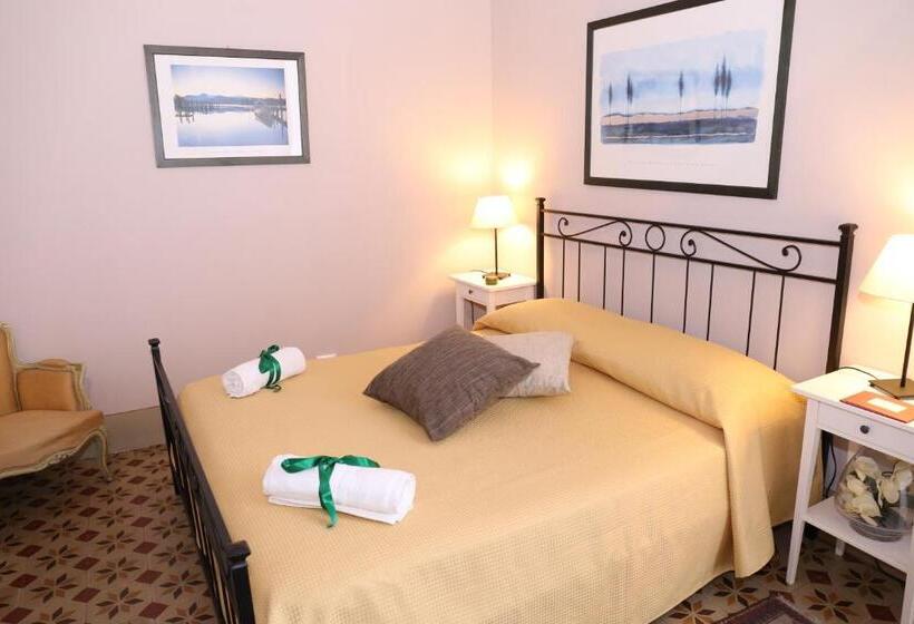 غرفة قياسية, Casa Elide