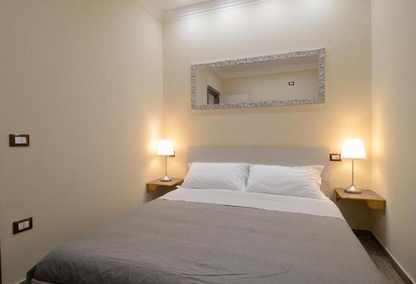 四人标准间, Dependance Ludovica