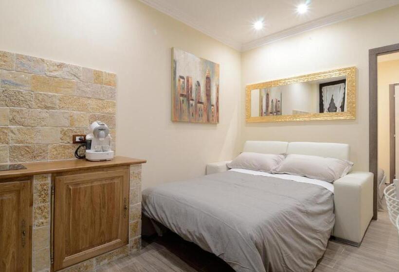 四人标准间, Dependance Ludovica